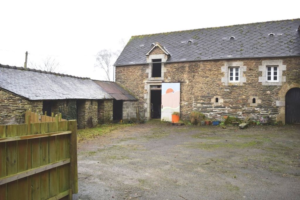 Property photo 3 of 43