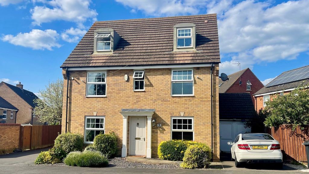 Property photo 1 of 12