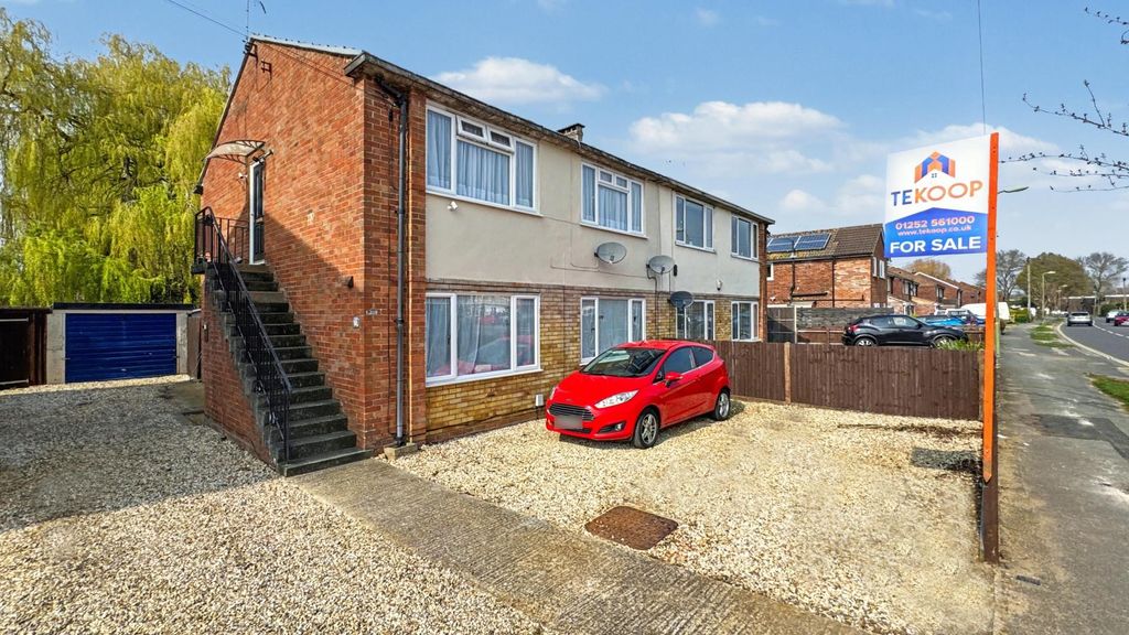 Property photo 1 of 5 Front