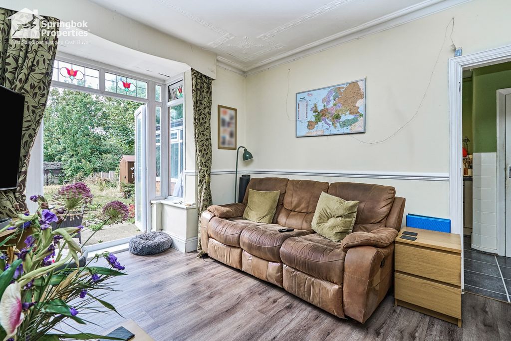 Property photo 3 of 15 2