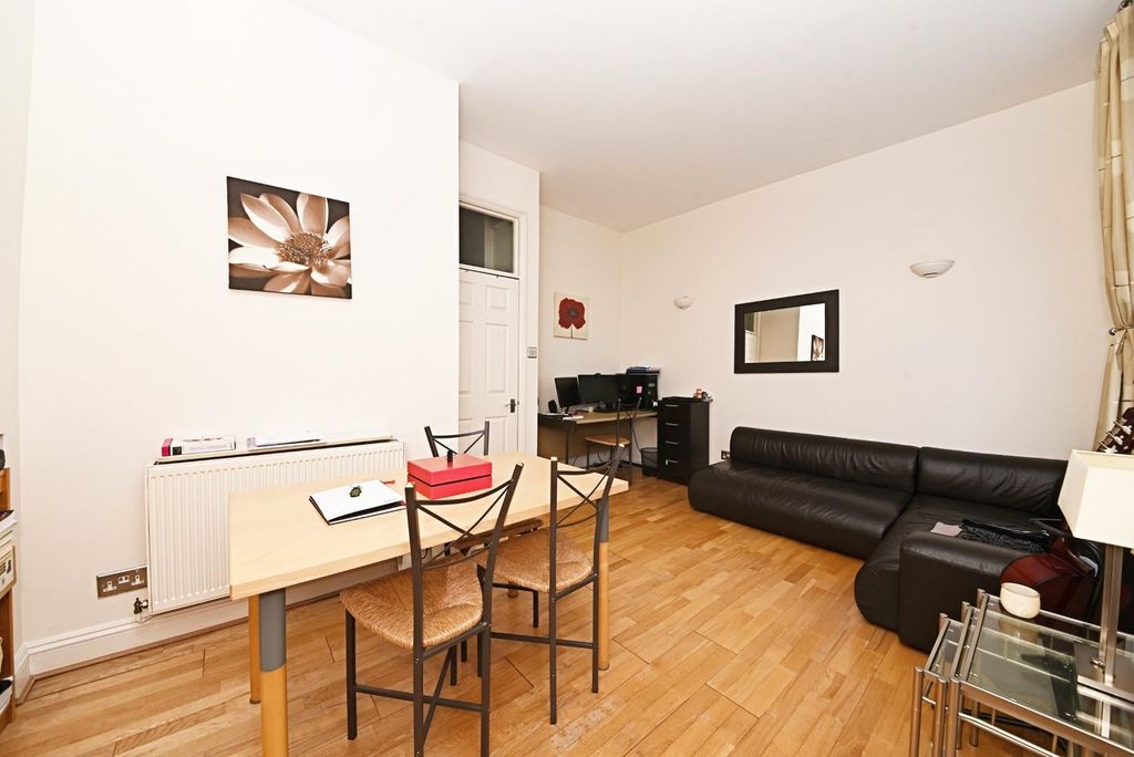 Property photo 2 of 5