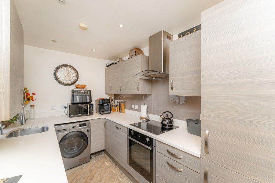 Property photo 3 of 14