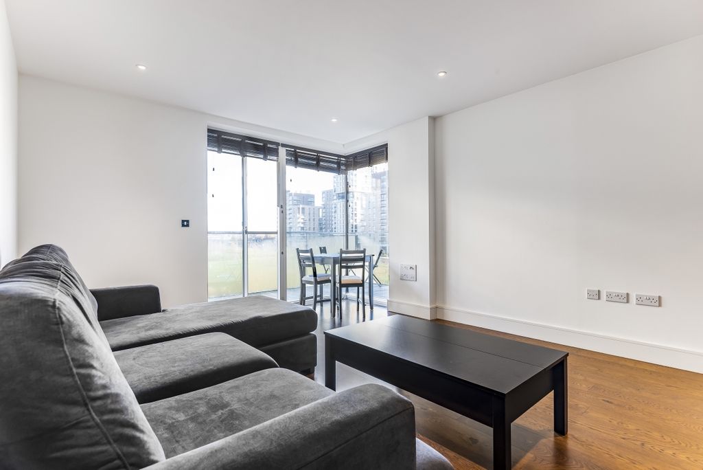 Property photo 1 of 12 803626 (2)