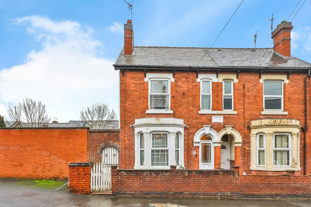 Property photo 2 of 15