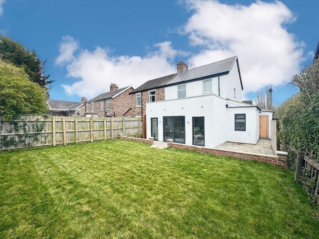 Property photo 2 of 15 Rear Garden