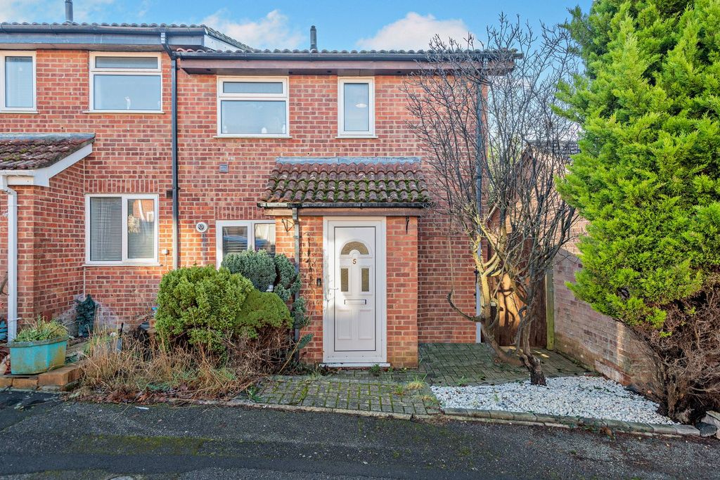 Property photo 1 of 20