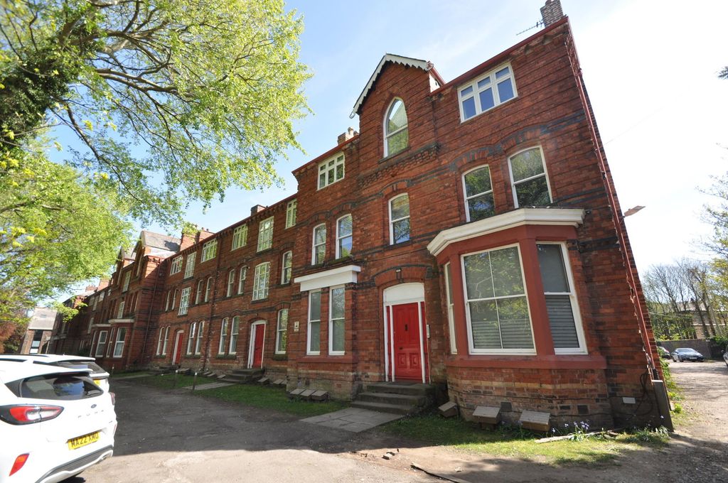 Property photo 1 of 29