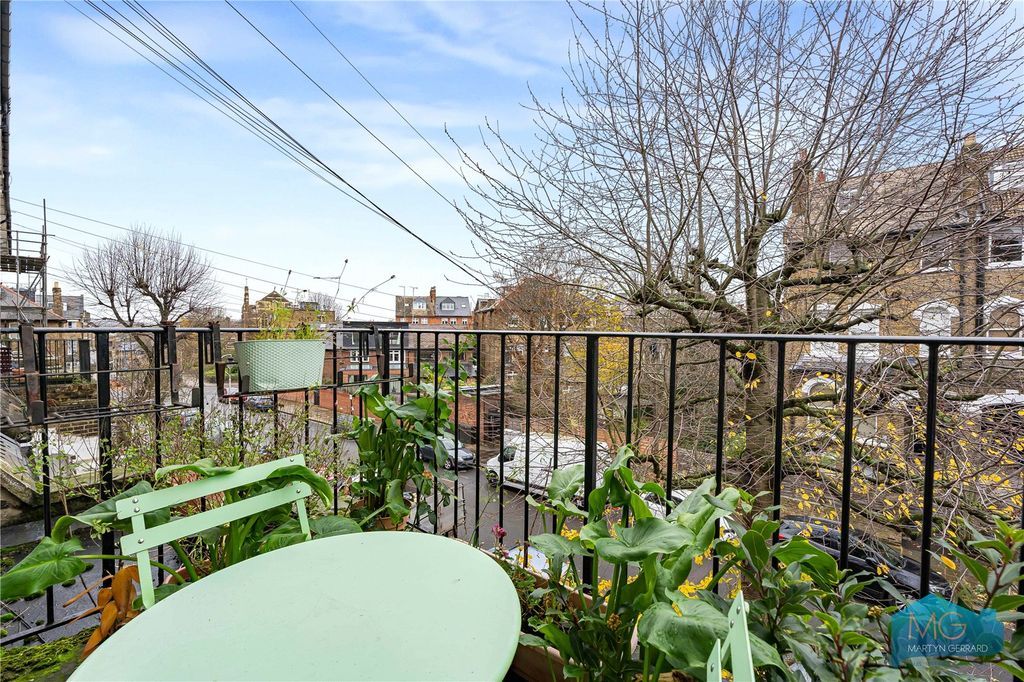 Property photo 3 of 10 Picture No. 14