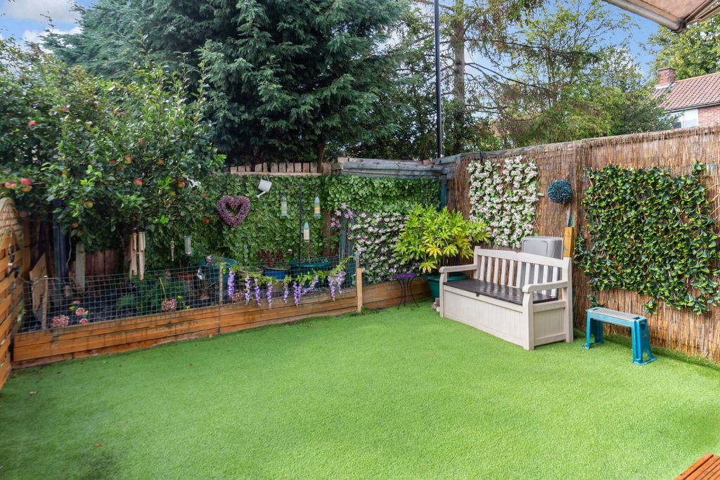 Property photo 2 of 19 Img_2487