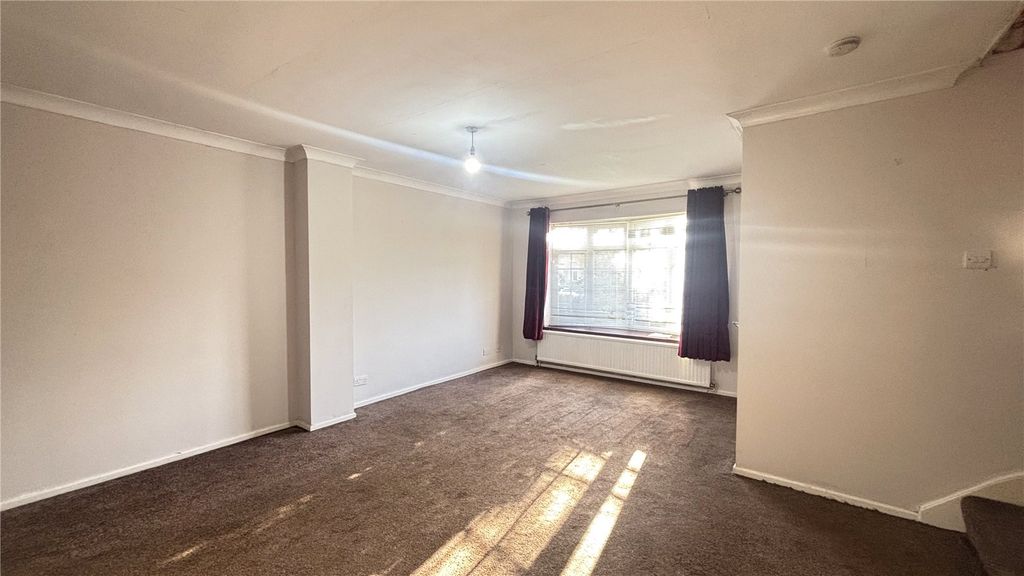 Property photo 2 of 13 Picture No. 21