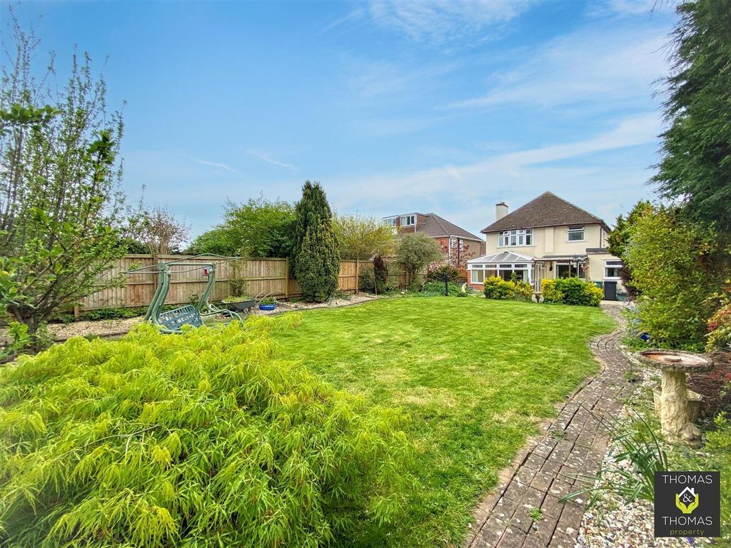 Property photo 3 of 20