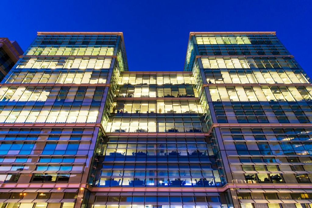 Property photo 3 of 24 2 One Snowhill Birmingham Fascade.Jpg