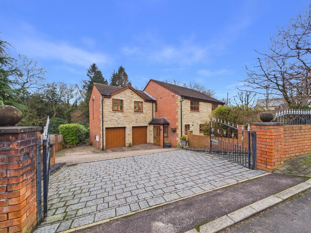 Property photo 1 of 24 Driveway