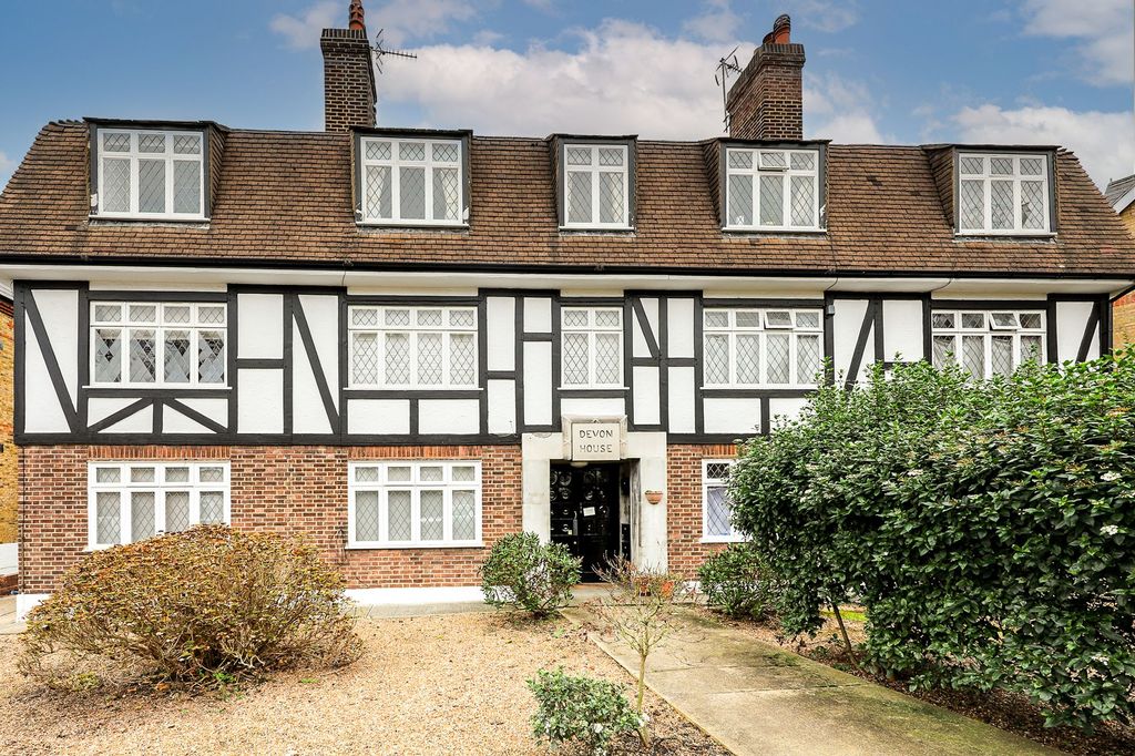 Property photo 2 of 14