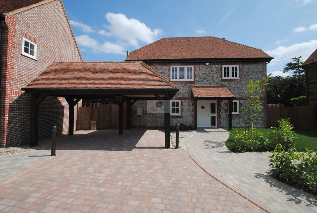 Property photo 1 of 15 Front