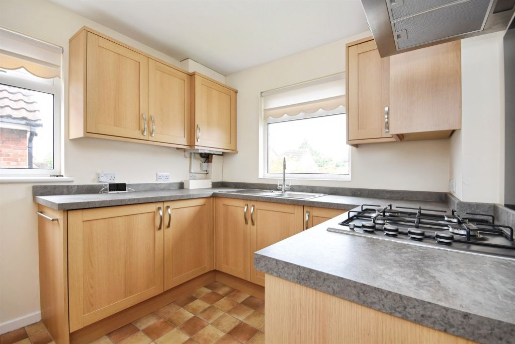 Property photo 2 of 16
