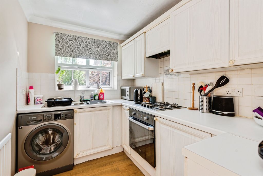 Property photo 3 of 9