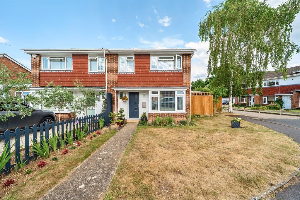 Property photo 1 of 13