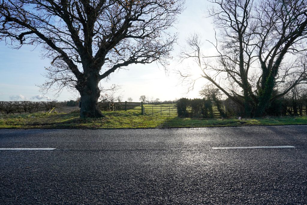 Property photo 3 of 3 Photo 3