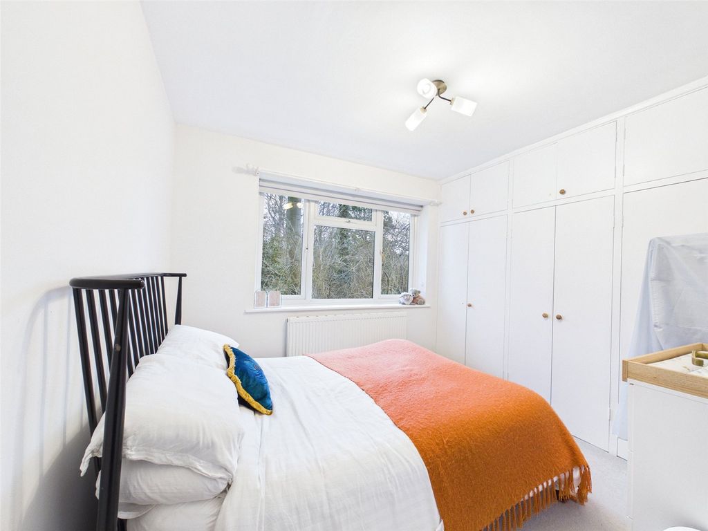 Property photo 3 of 7 Picture No. 16