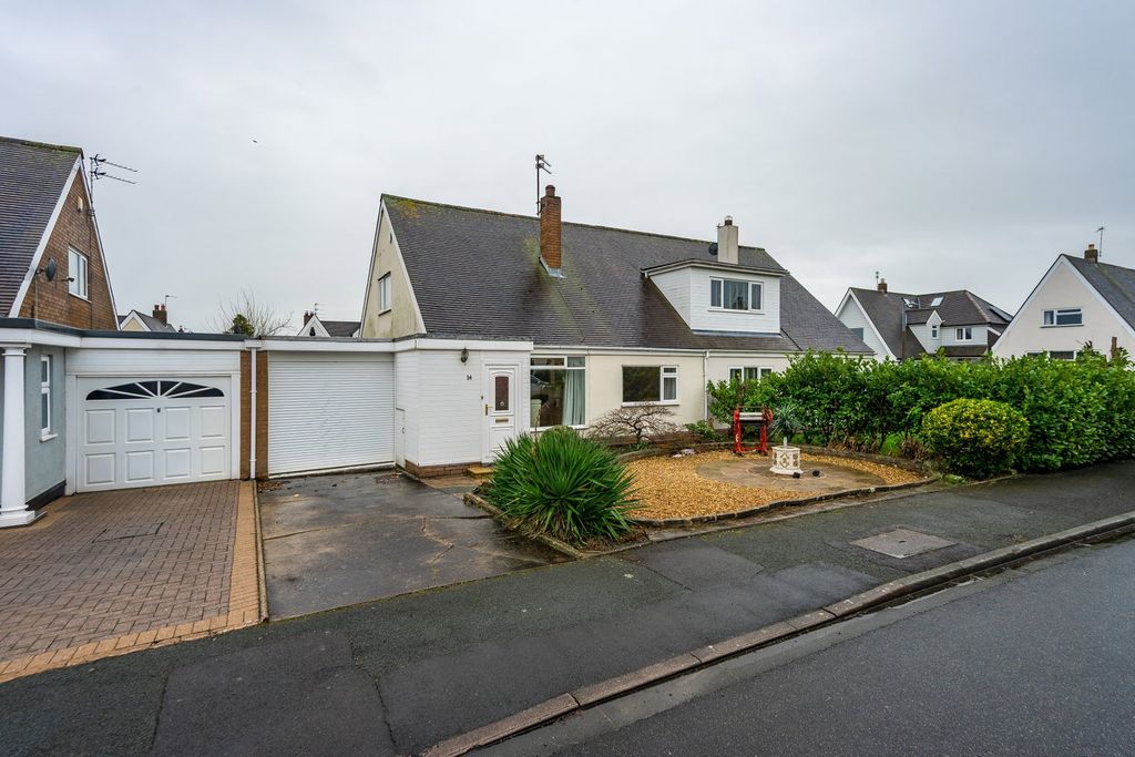 Property photo 1 of 30