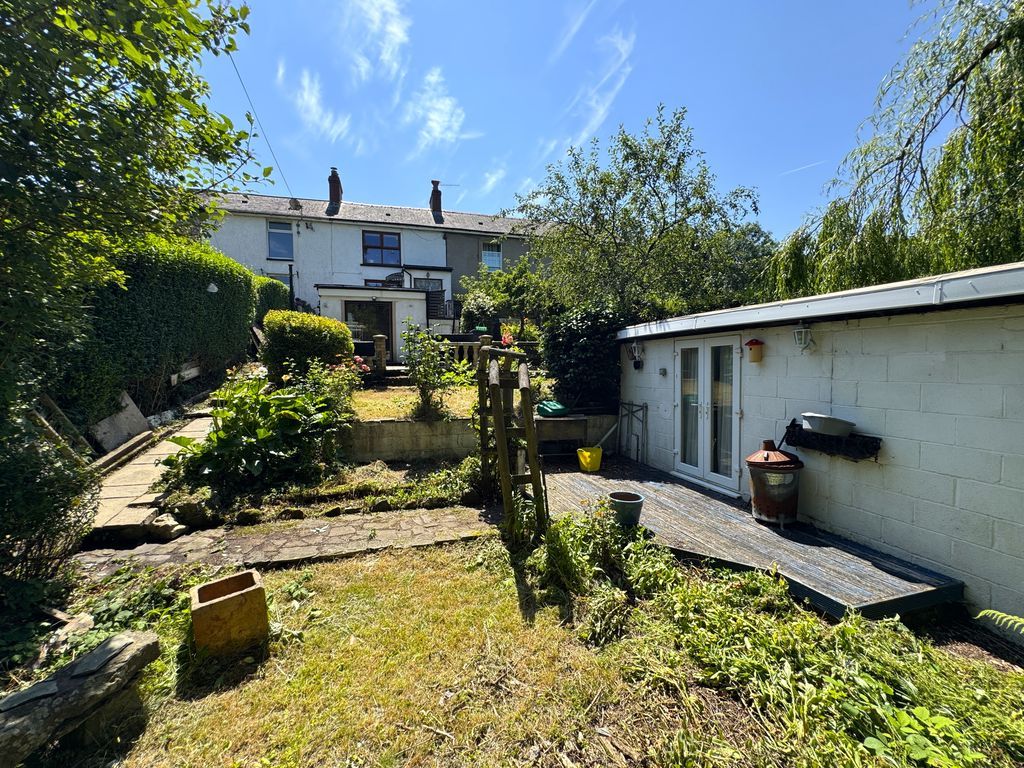 Property photo 1 of 31 Photo 30
