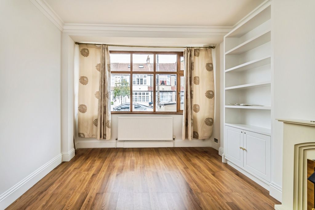 Property photo 2 of 22 Pbox-Img.Jpg