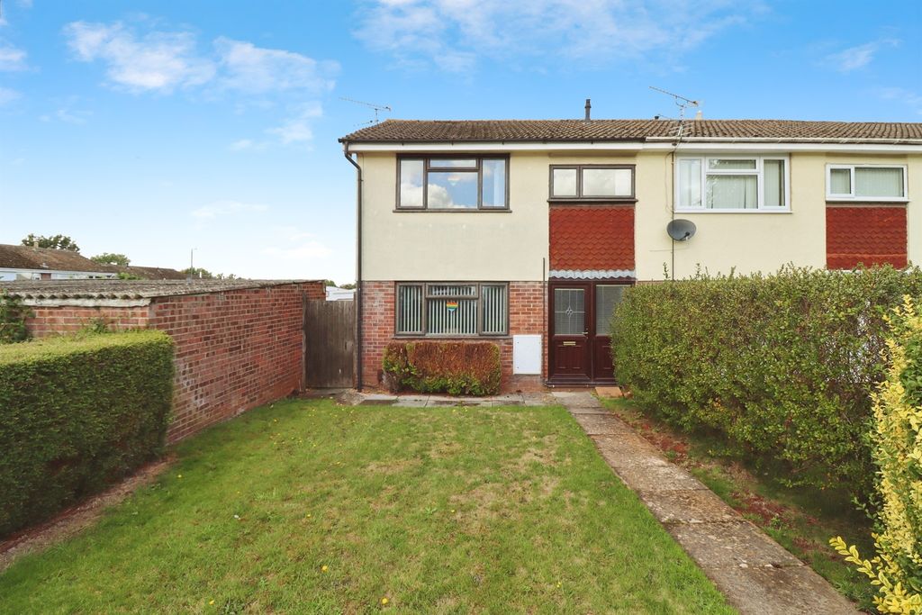 Property photo 1 of 17