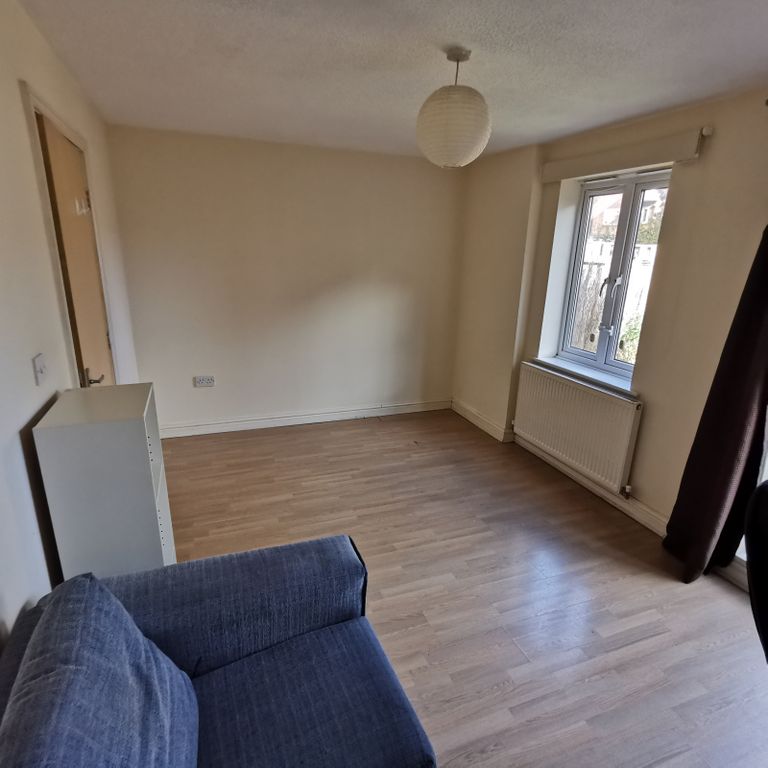 Property photo 2 of 10 Gallery