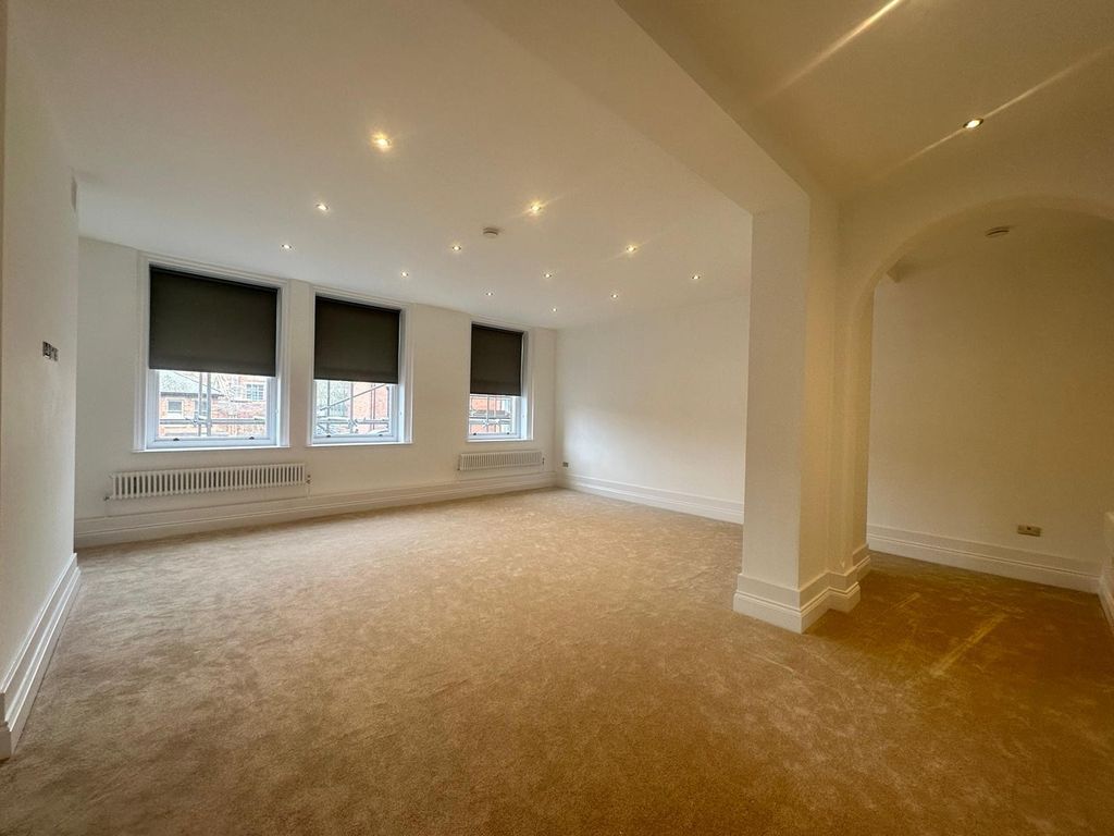 Property photo 3 of 7 Image