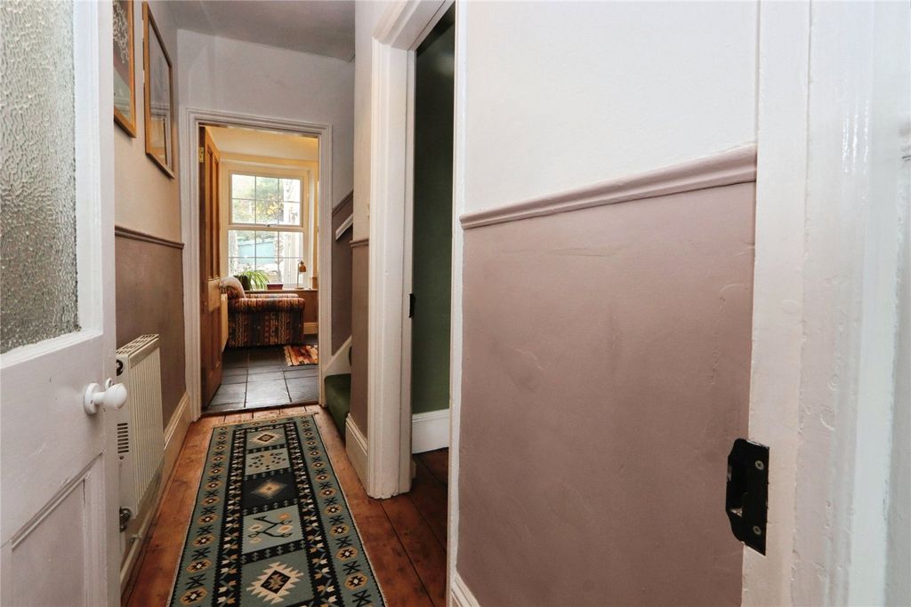 Property photo 3 of 22 Picture No. 08