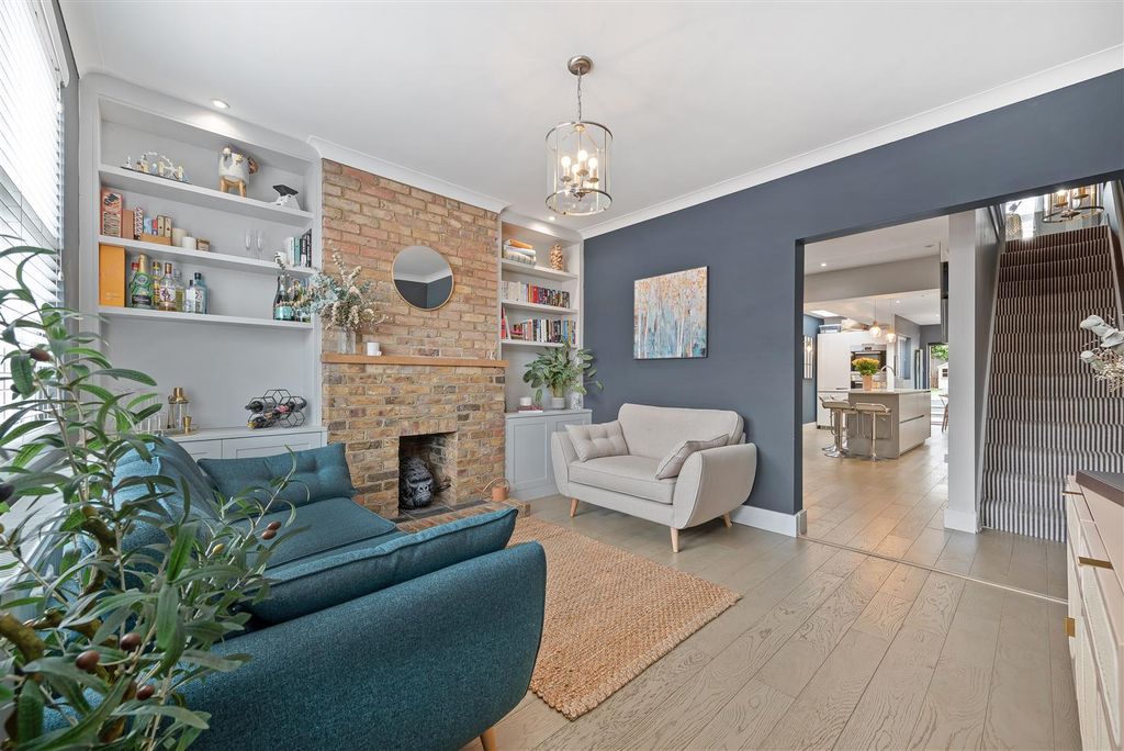 Property photo 2 of 15