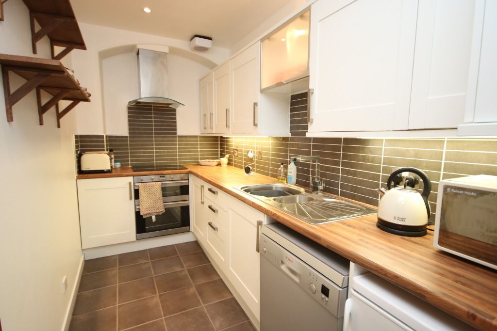 Property photo 2 of 5