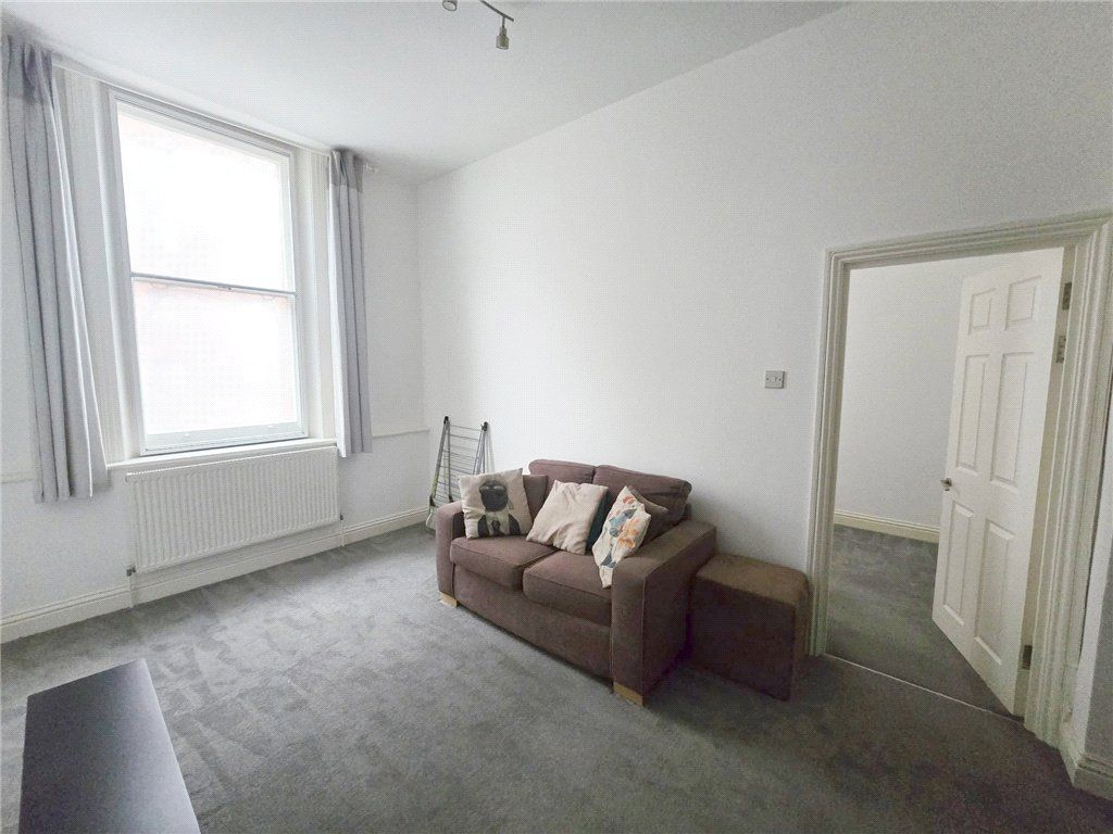 Property photo 1 of 8 Picture No. 04