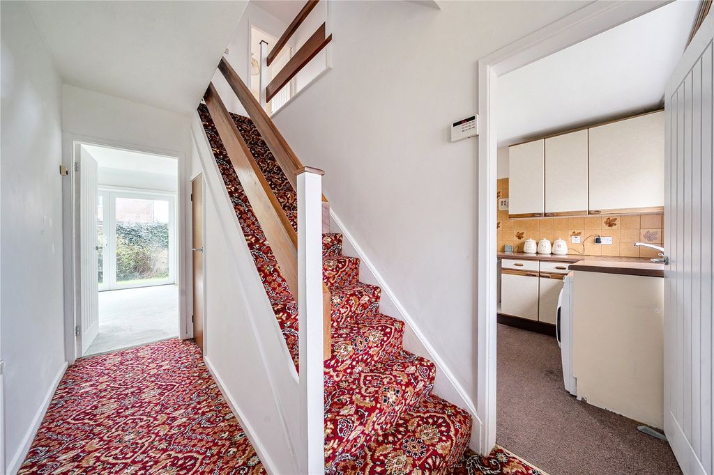 Property photo 3 of 17 Hallway