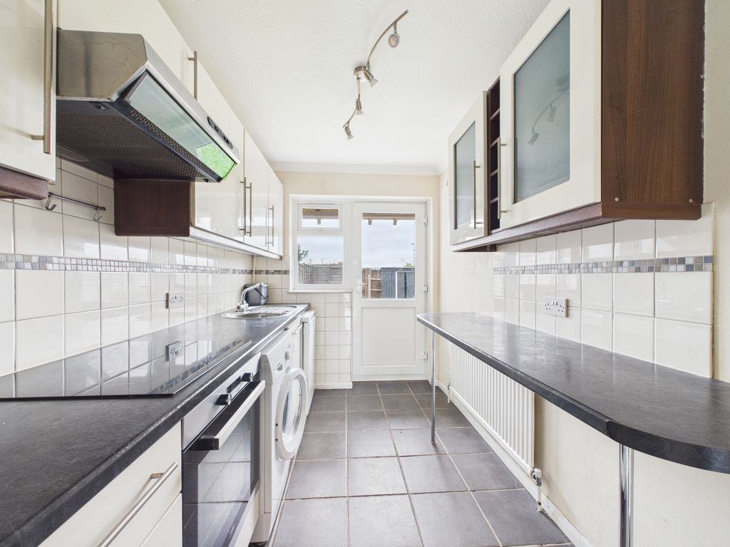 Property photo 2 of 11 Cam02909G0-Pr0502-Still005