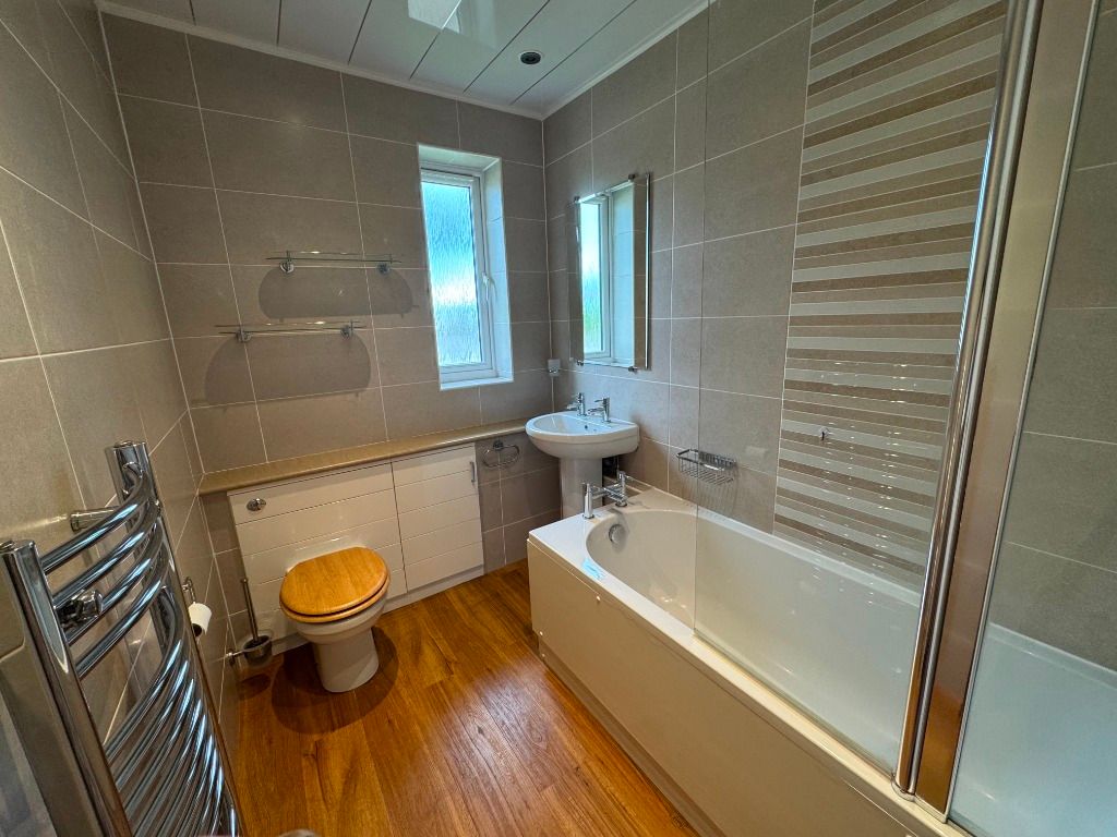 Property photo 3 of 10 Photo 3