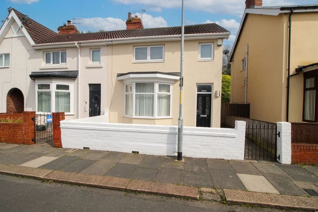 Property photo 1 of 14
