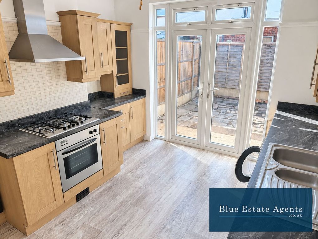 Property photo 1 of 13 Kitchen