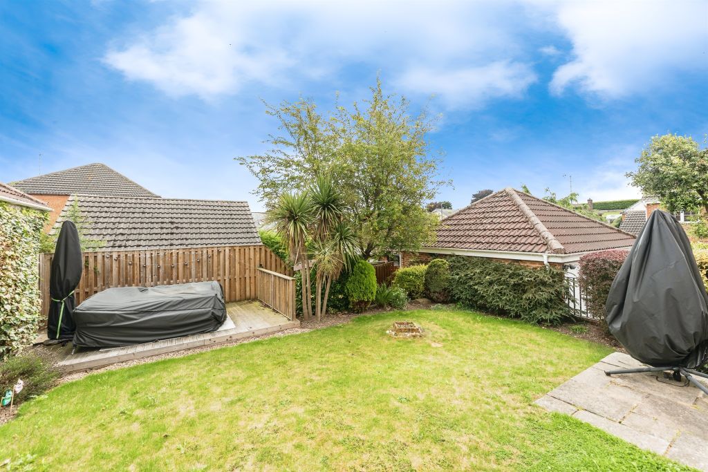 Property photo 2 of 20