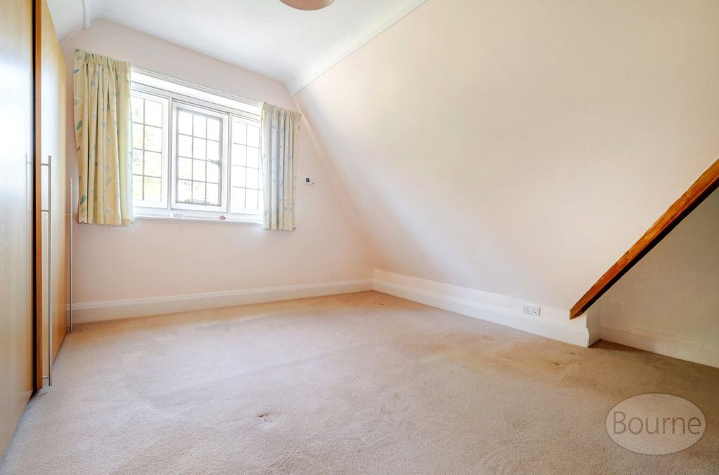 Additional image 19 of 3 bed flat for saleHawkley, Liss, Hampshire GU33
