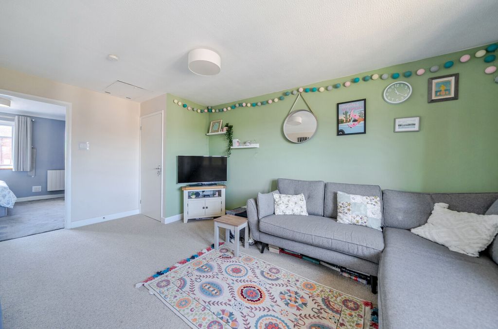 Property photo 3 of 9 1440007-3-69d64Df...