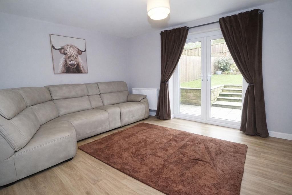 Property photo 3 of 19 7d54Ae82-Ed56-4E88-Ac9B-Fe9B77E913c3.Png