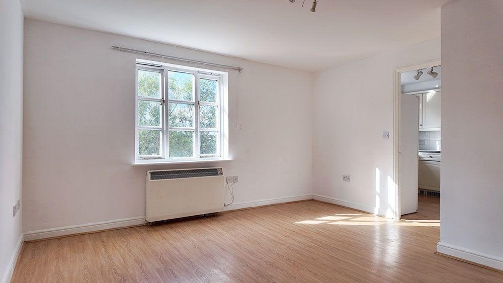 Property photo 1 of 29