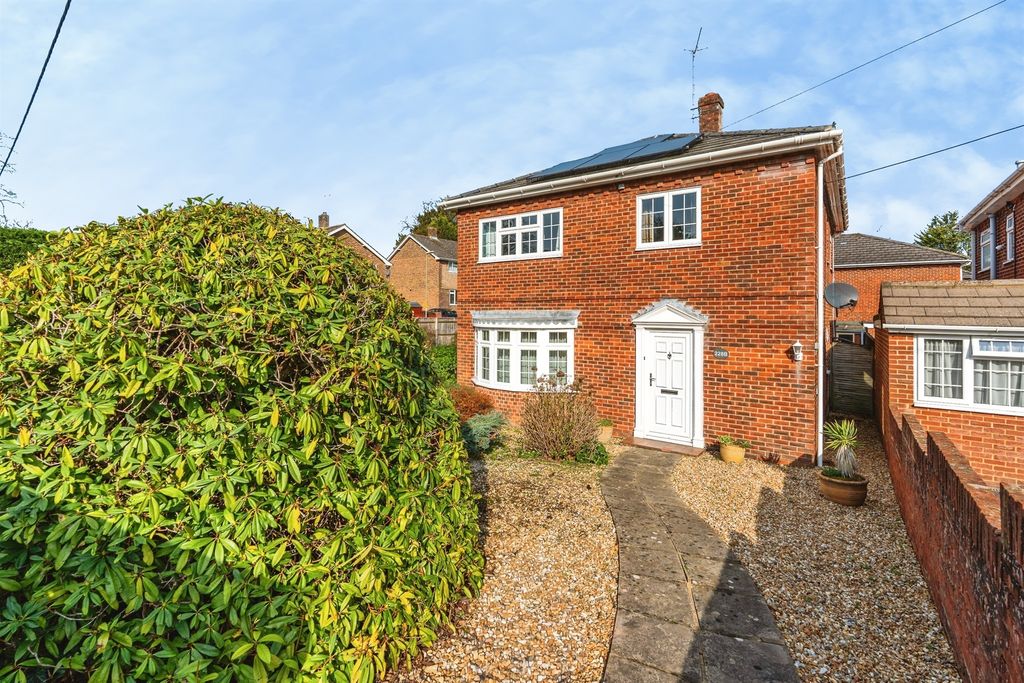 Property photo 1 of 20