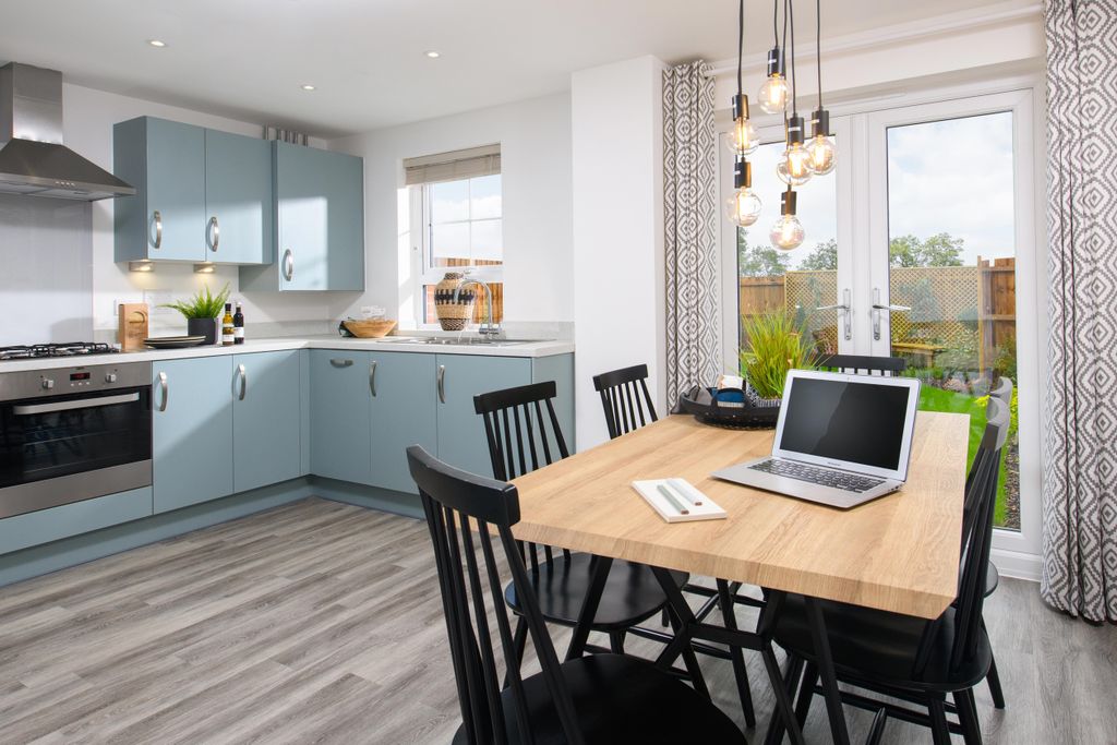 Property photo 2 of 8 Maidstone Kitchen Dining Room Woodland Heath Bar
