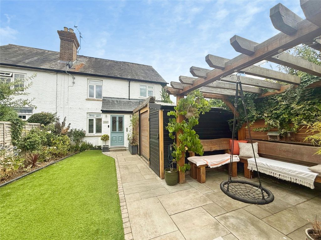 Property photo 2 of 25 Picture No. 48