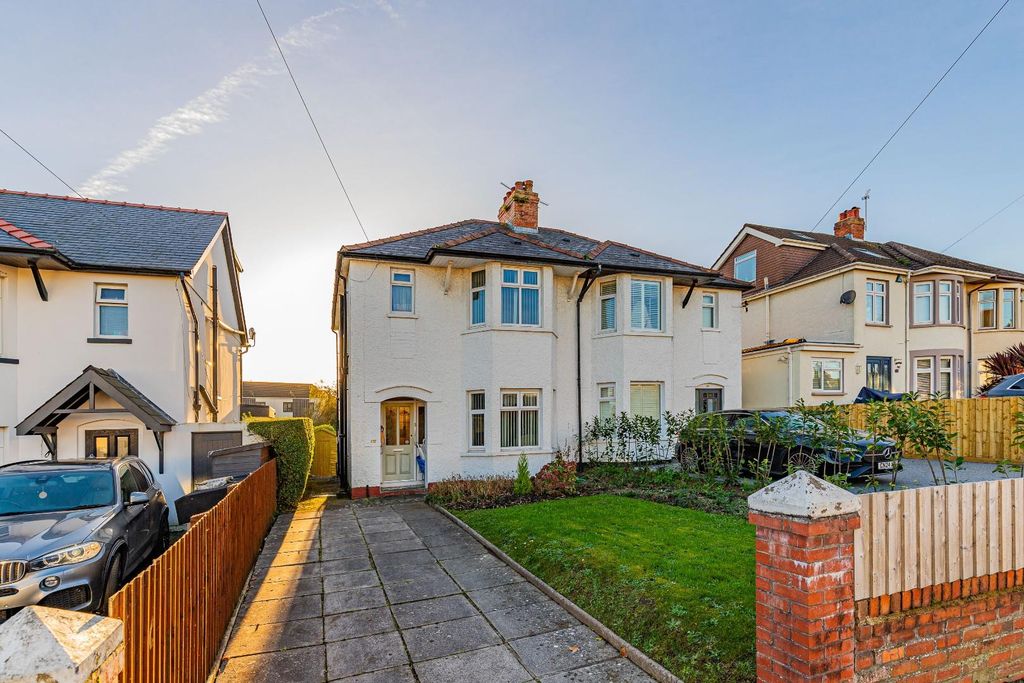 Property photo 1 of 16 Redlands Road 132-16.Jpg