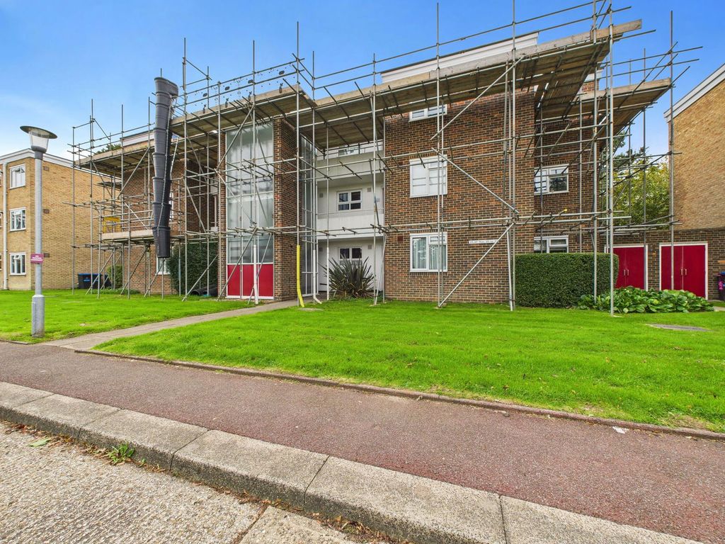 Property photo 1 of 8