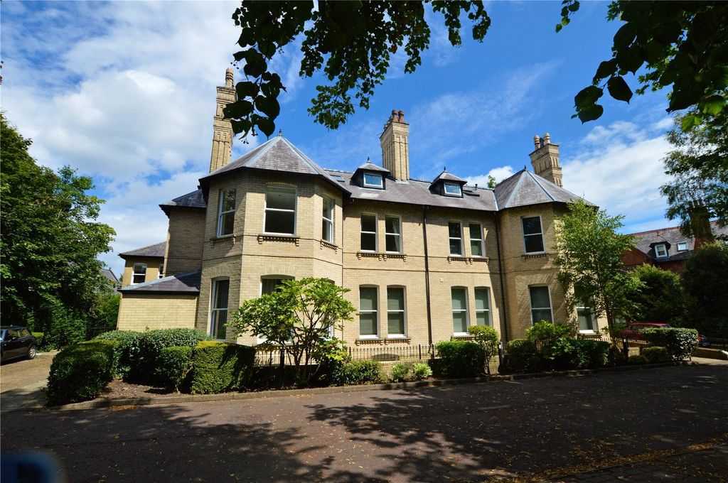 Property photo 1 of 15 Picture No. 16